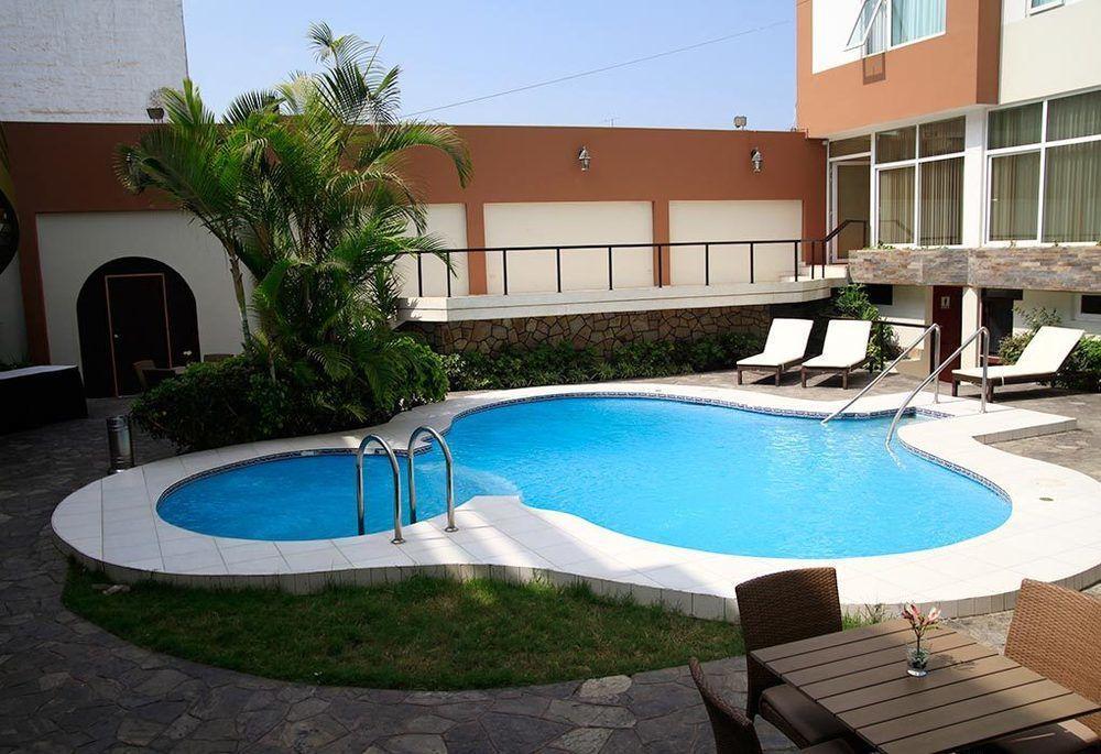 Hotel El Gran Marqués Trujillo Esterno foto